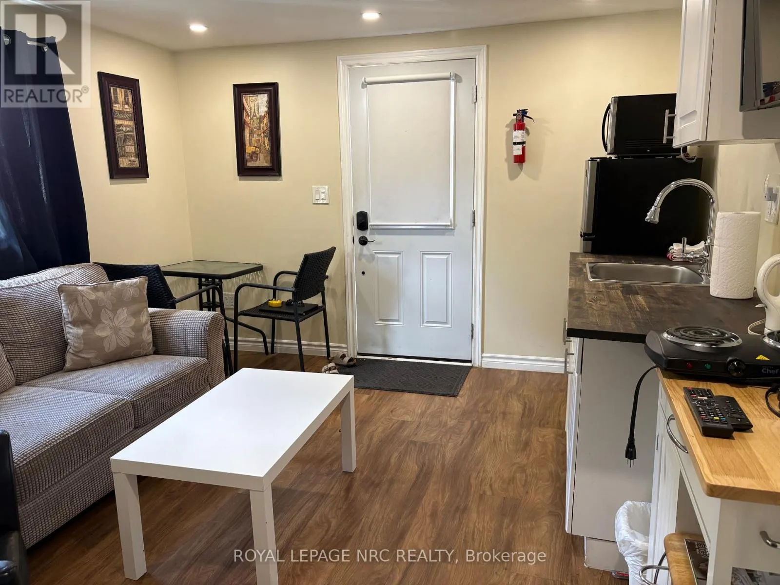 375 ALMOND LANE