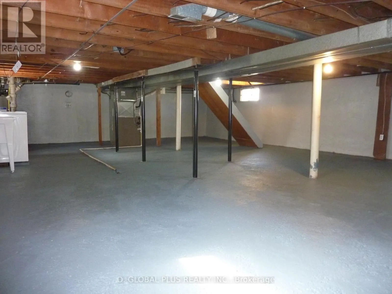 1114 CUMBERLAND STREET