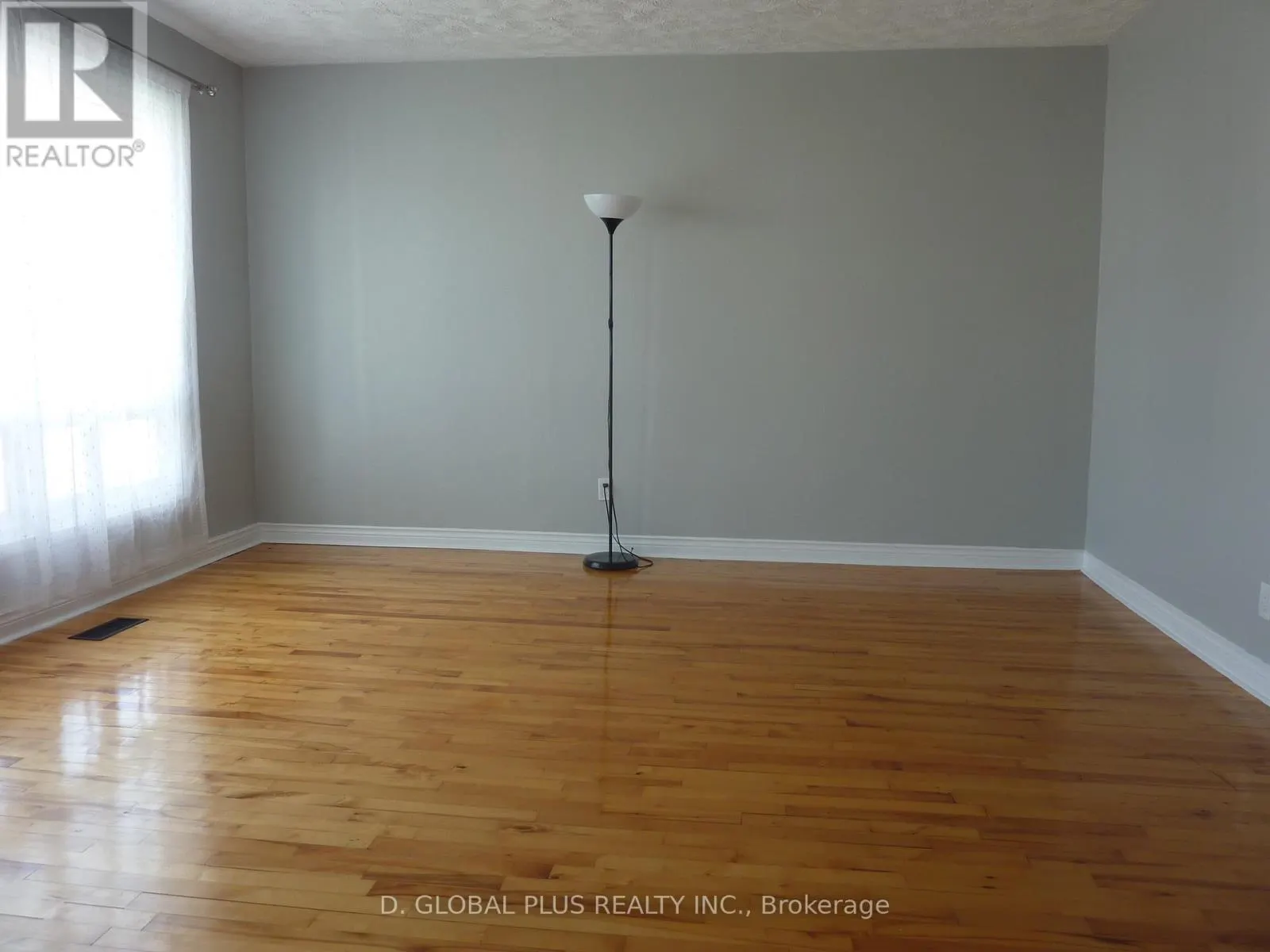 1114 CUMBERLAND STREET
