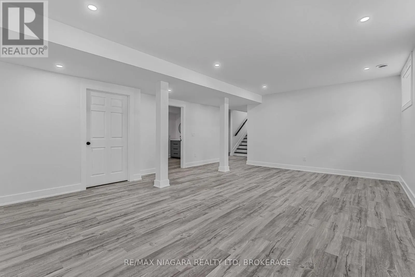 1018 RIDGEWOOD AVENUE