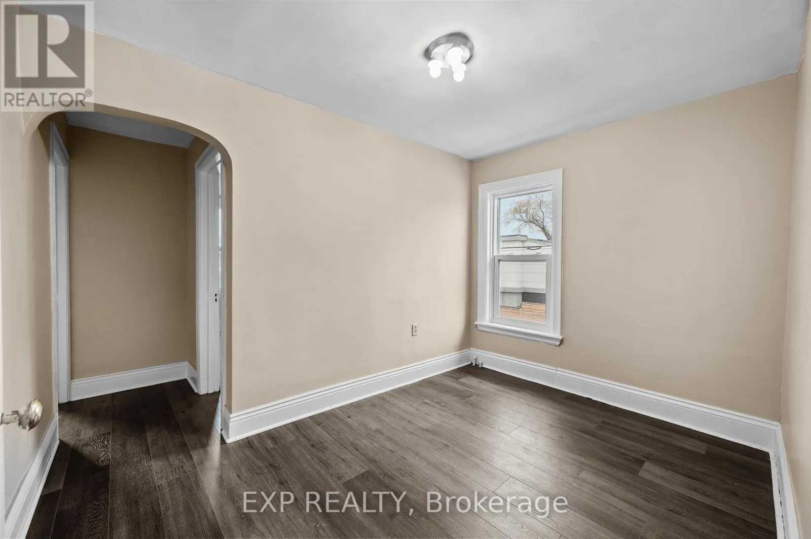 54 FREDERICK AVENUE