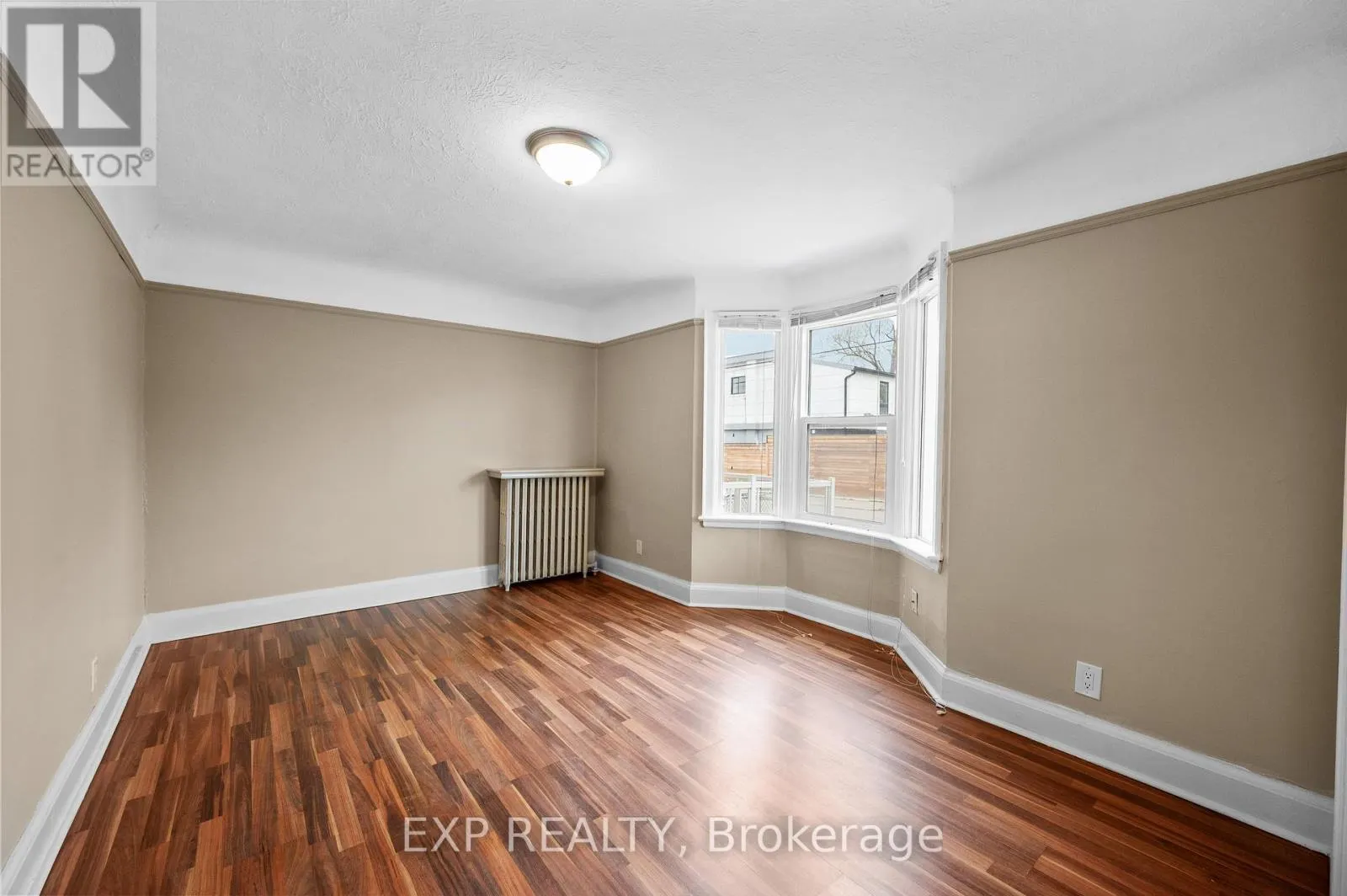 54 FREDERICK AVENUE