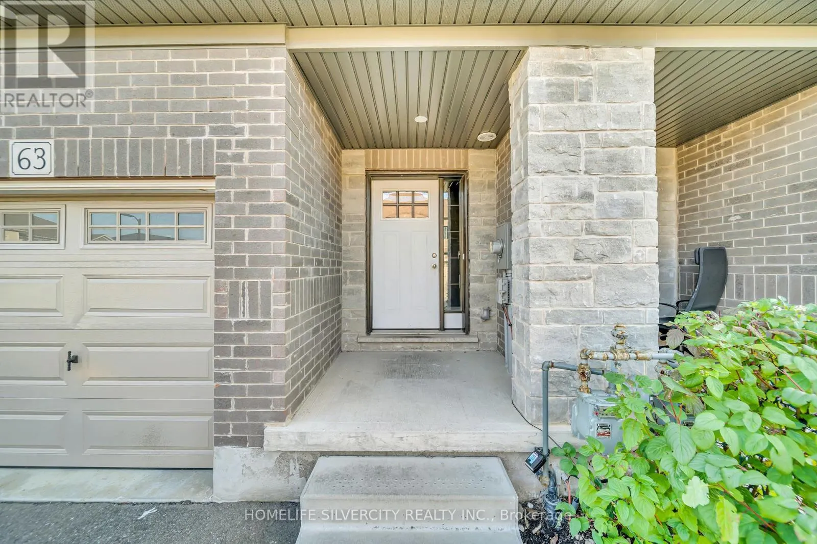 63 - 135 HARDCASTLE DRIVE