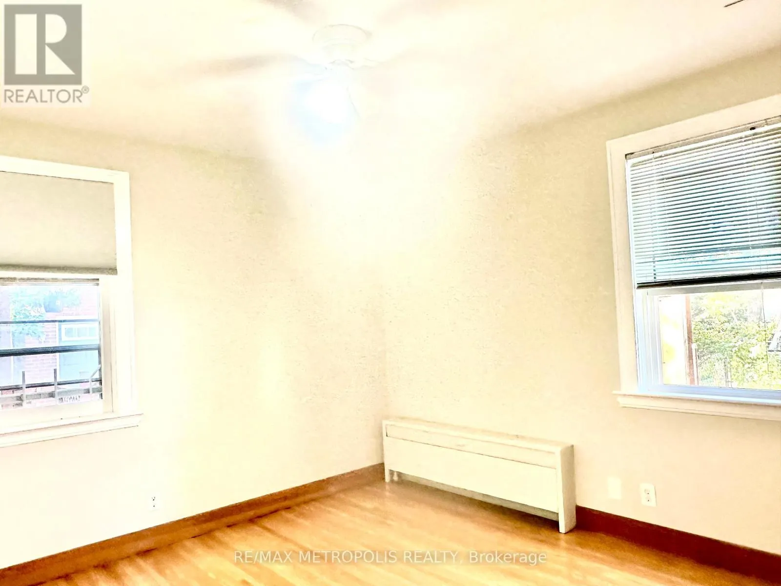 117 QUEENSWAY DRIVE