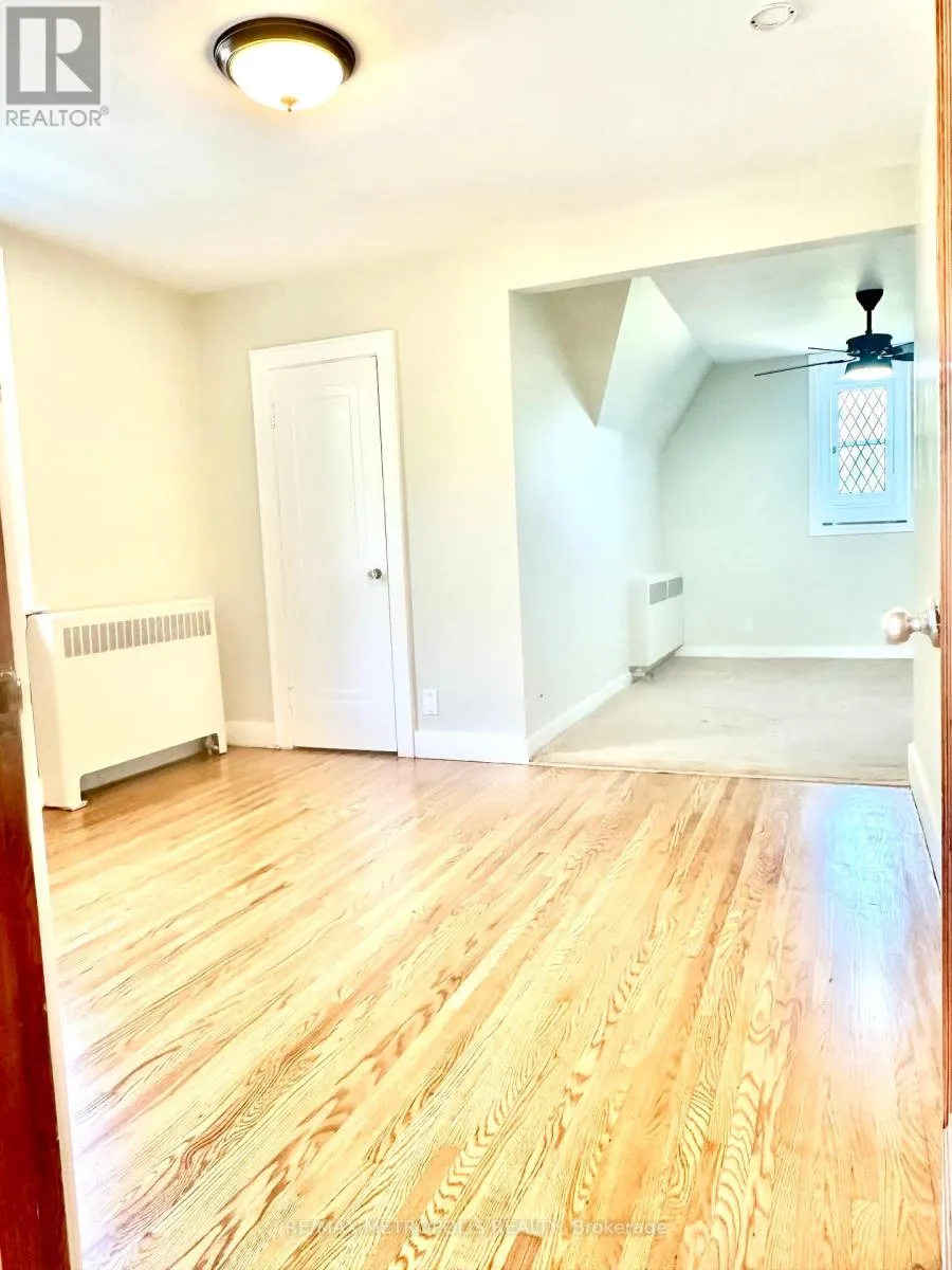 117 QUEENSWAY DRIVE