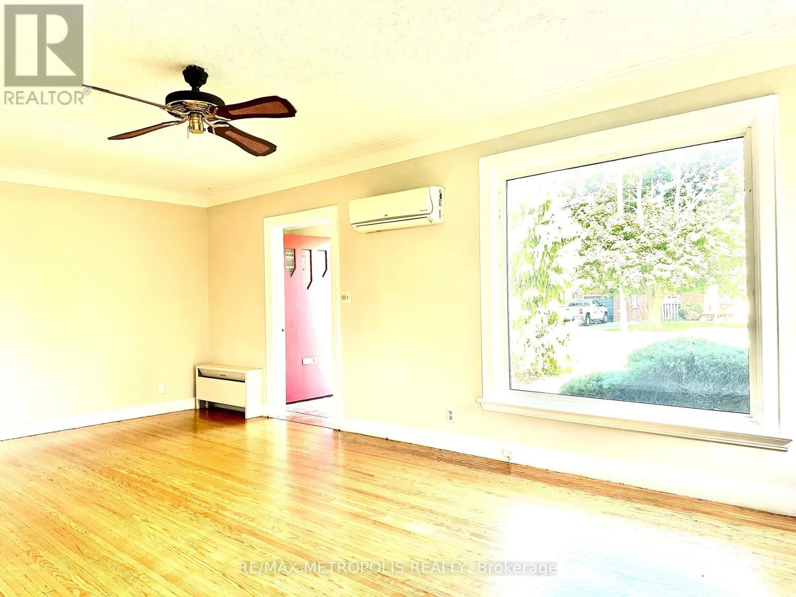 117 QUEENSWAY DRIVE