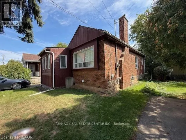 77 EMERSON STREET