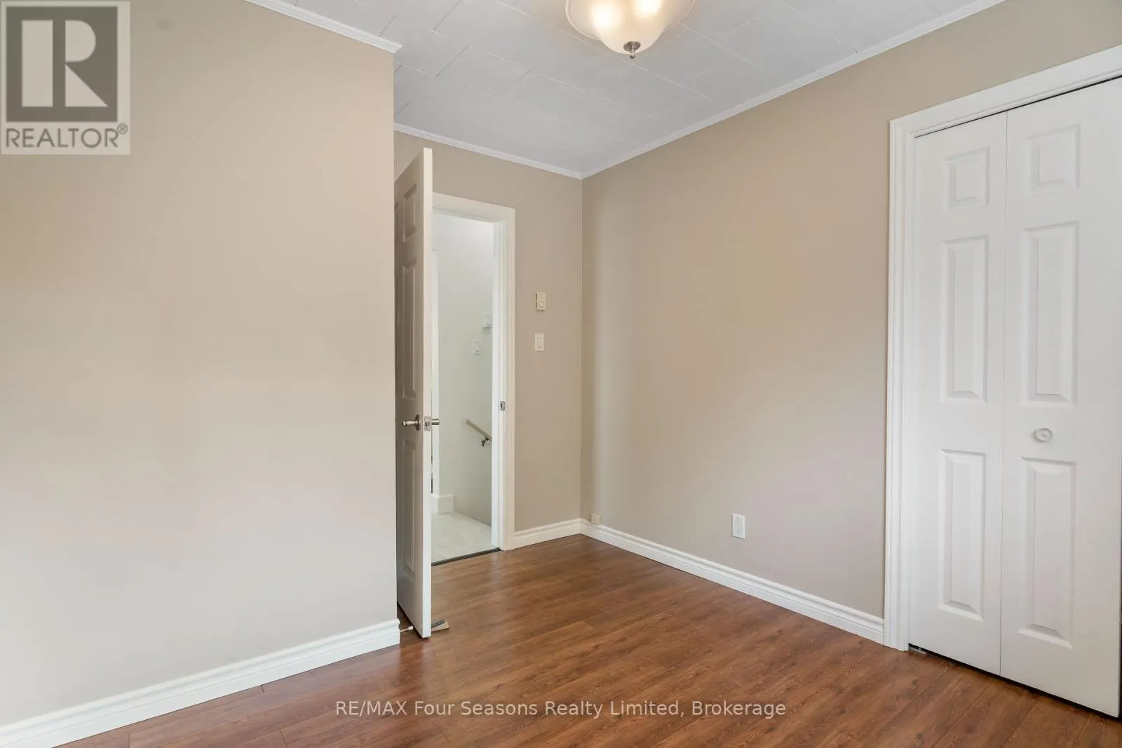 571 DAVID STREET