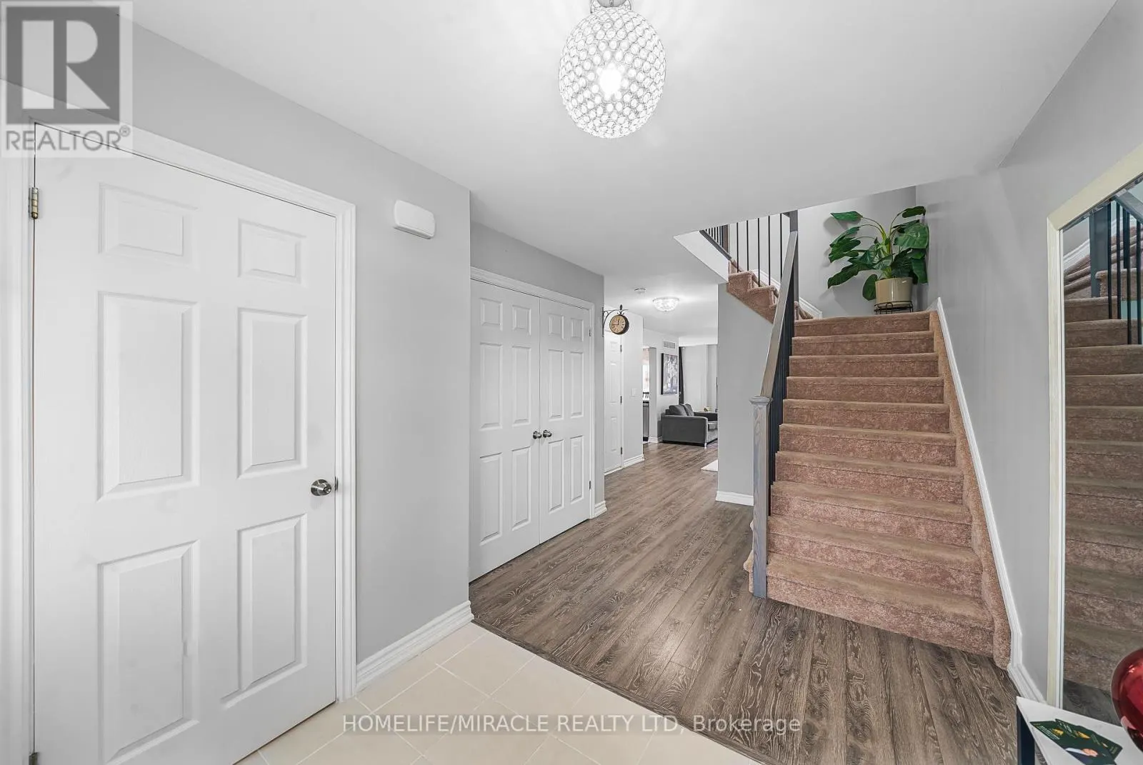 63 BRENNAN CRESCENT