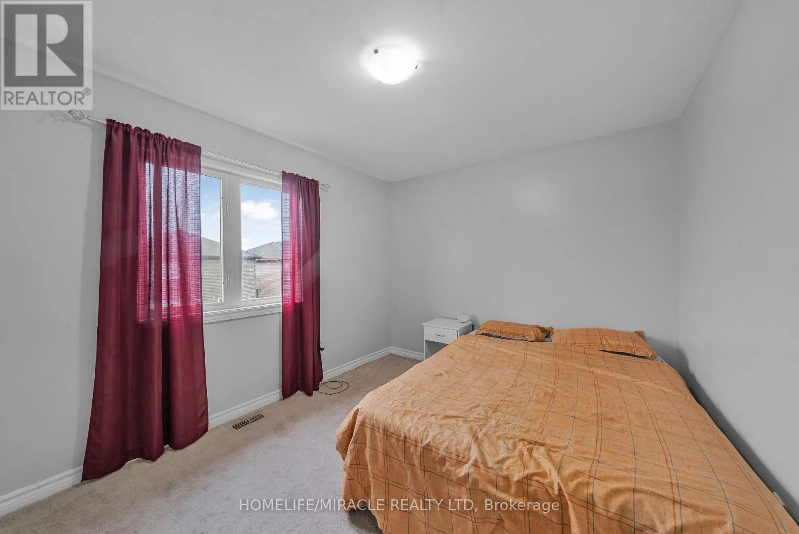 63 BRENNAN CRESCENT