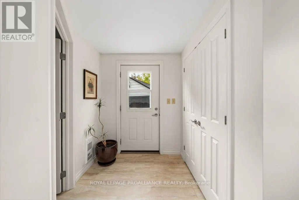 7 FORIN STREET