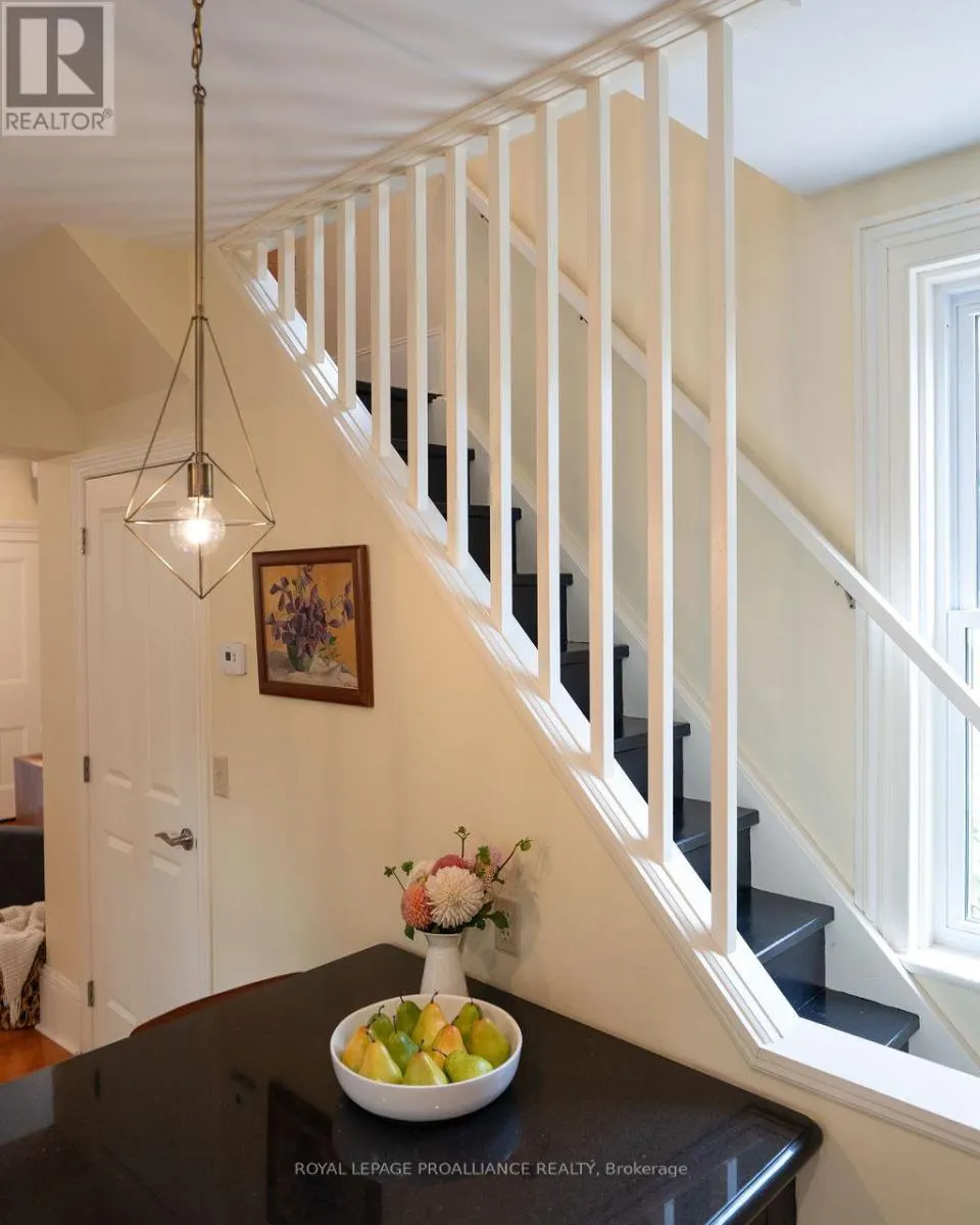 7 FORIN STREET