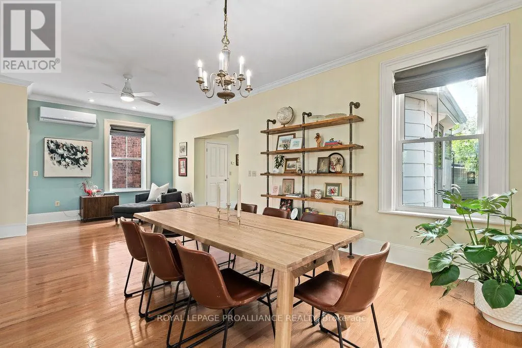 7 FORIN STREET