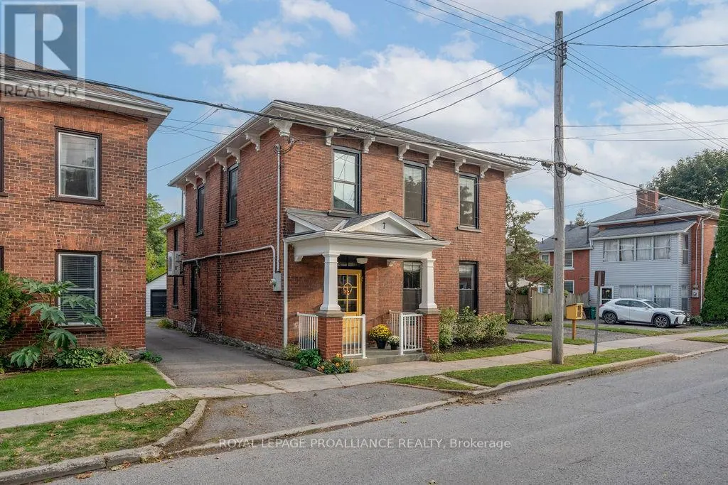 7 FORIN STREET