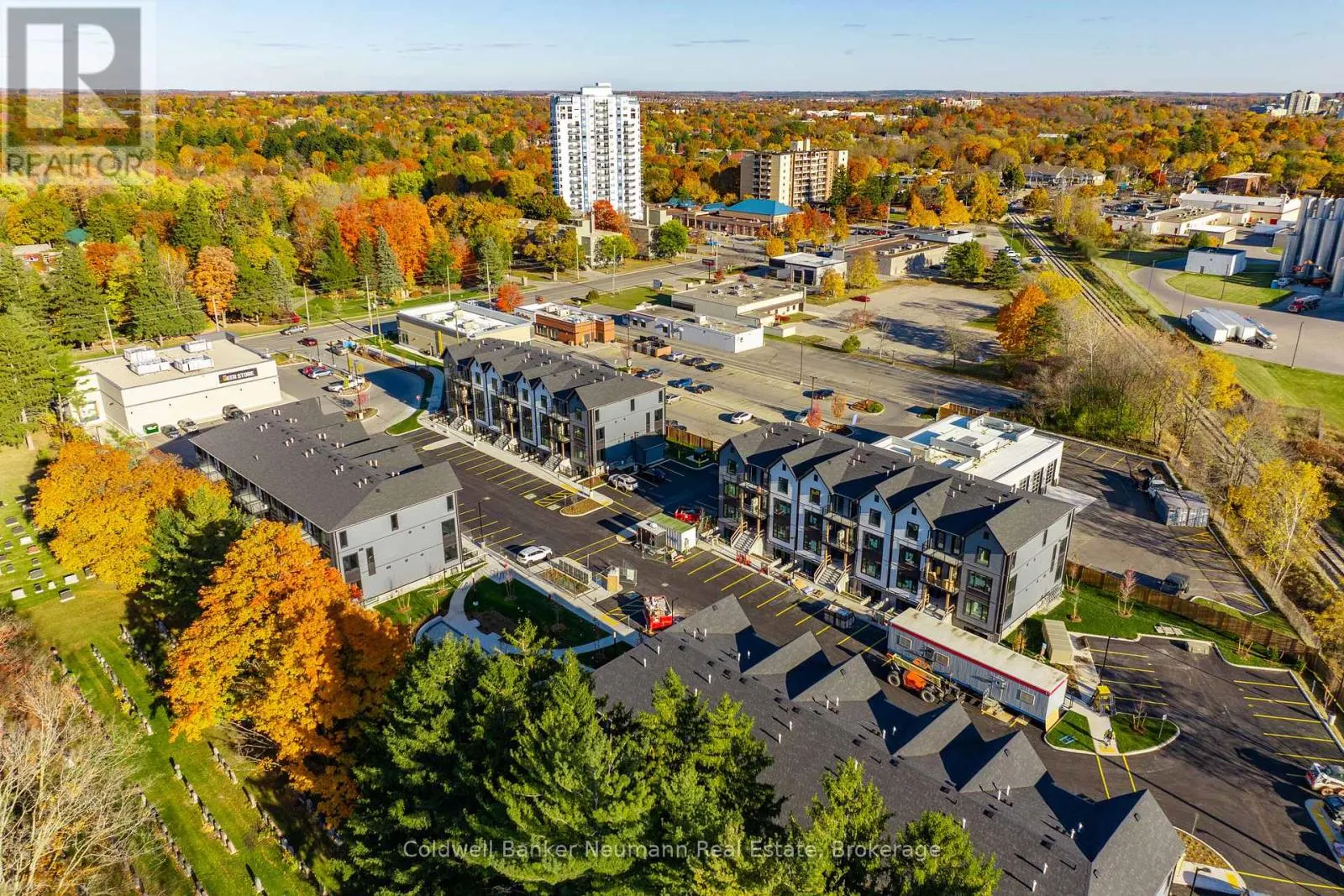 102 - 708 WOOLWICH STREET, #102