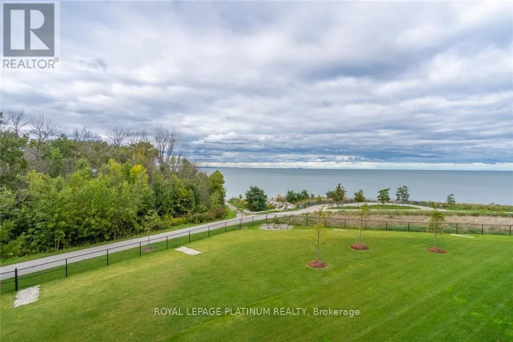 233 - 125 SHOREVIEW PLACE