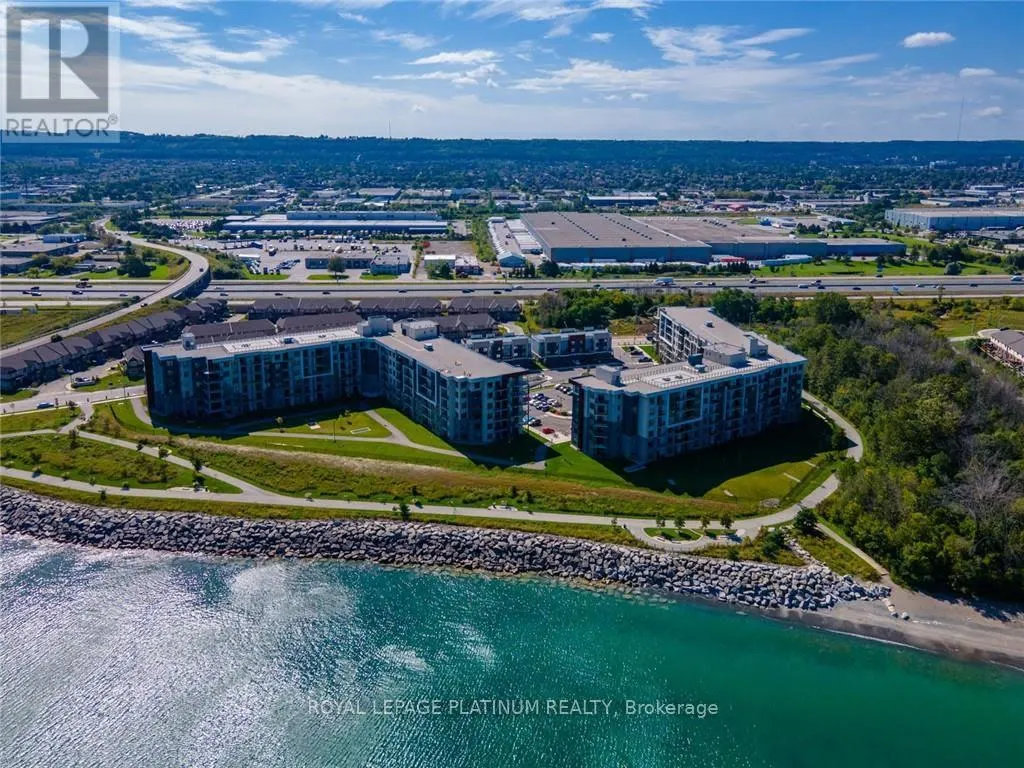 233 - 125 SHOREVIEW PLACE