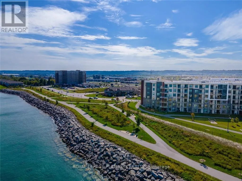 233 - 125 SHOREVIEW PLACE