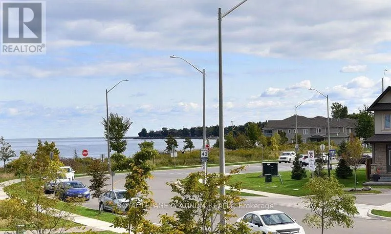 233 - 125 SHOREVIEW PLACE
