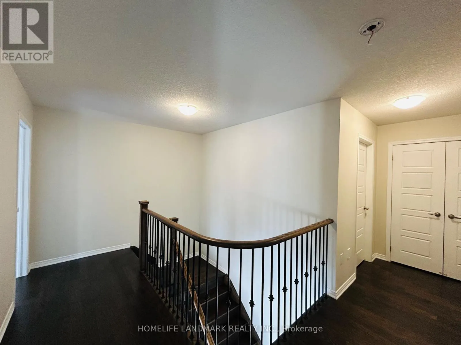 97 CACTUS CRESCENT