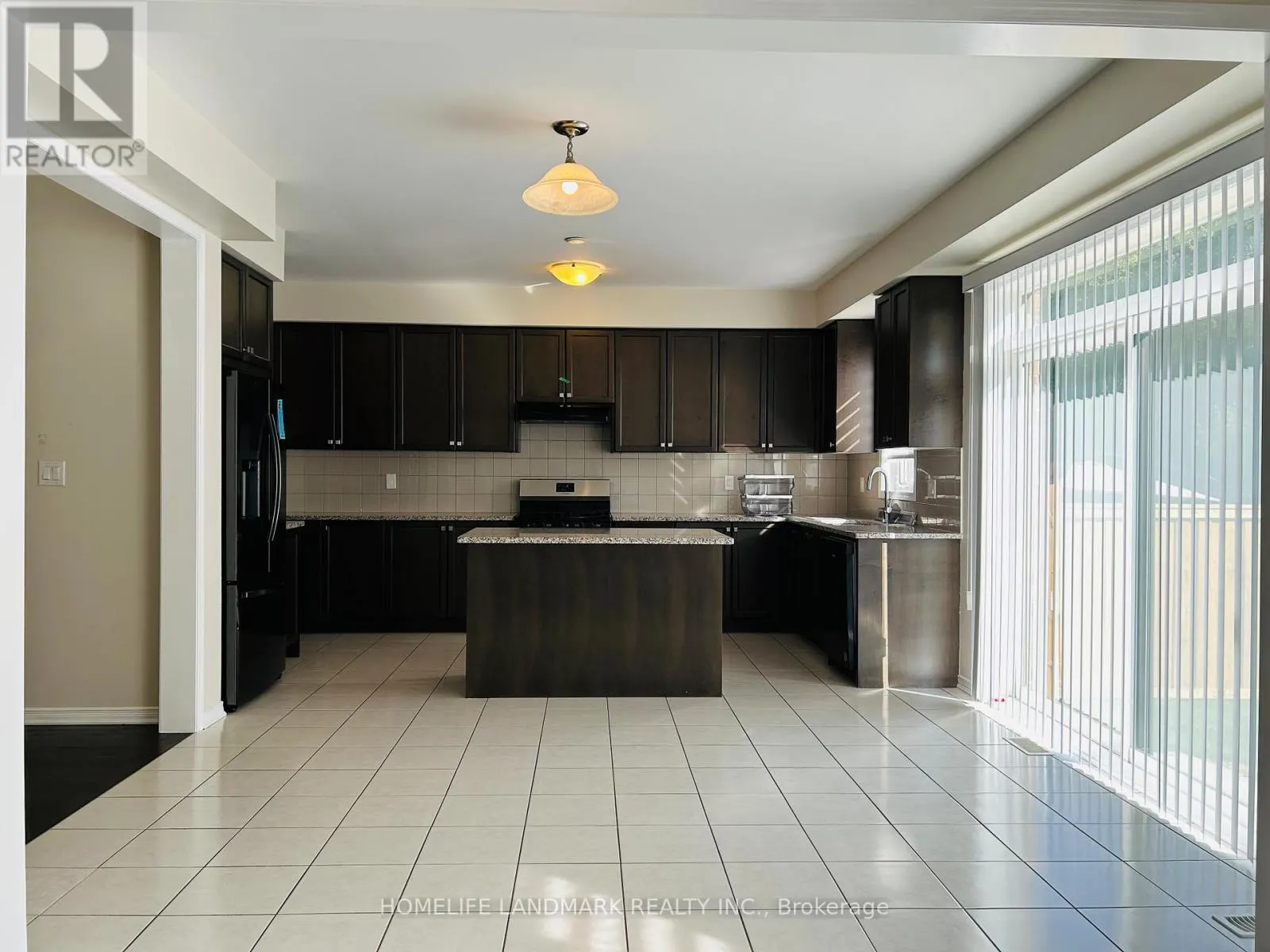 97 CACTUS CRESCENT