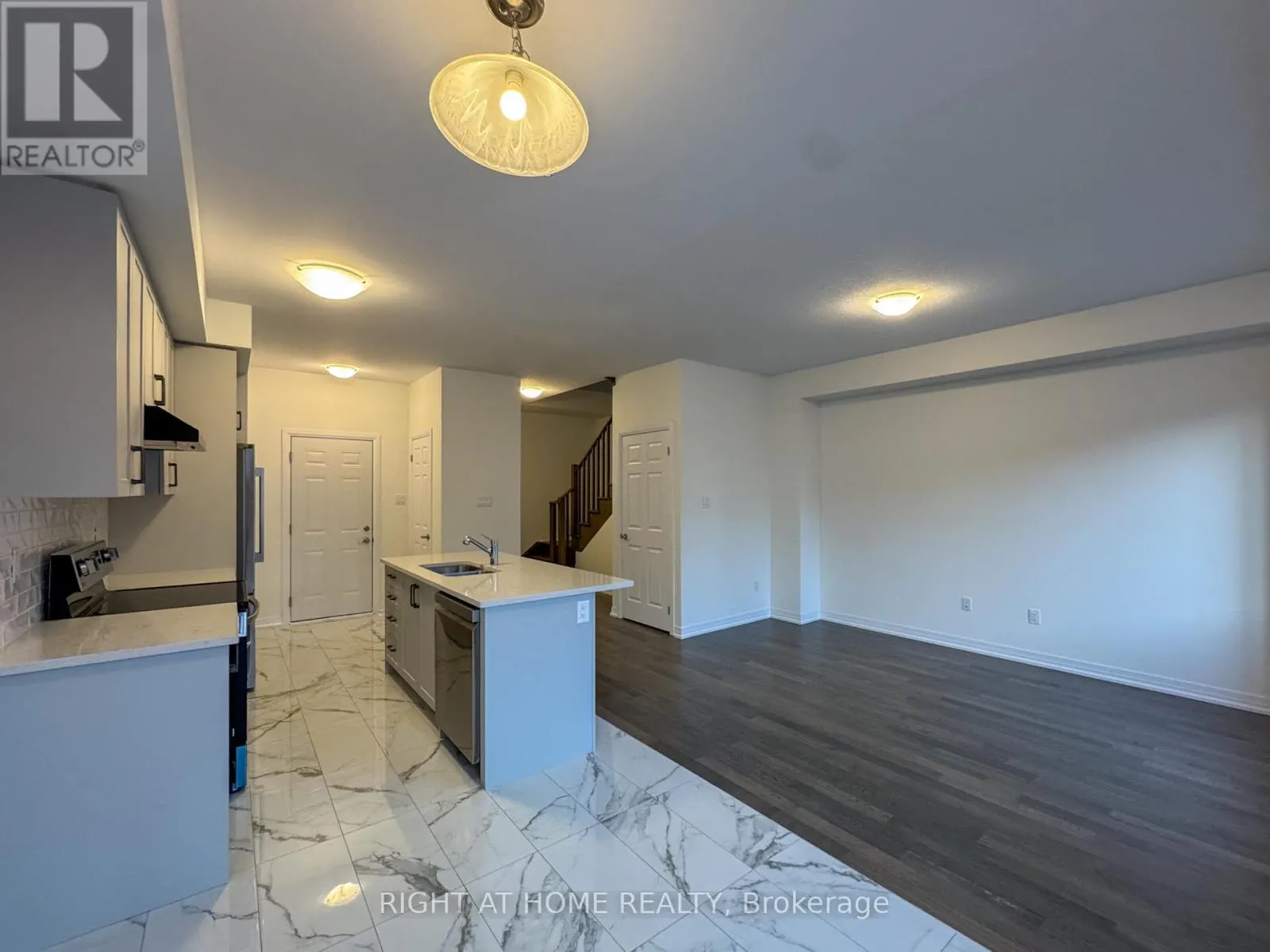 79 BRIGHTON LANE