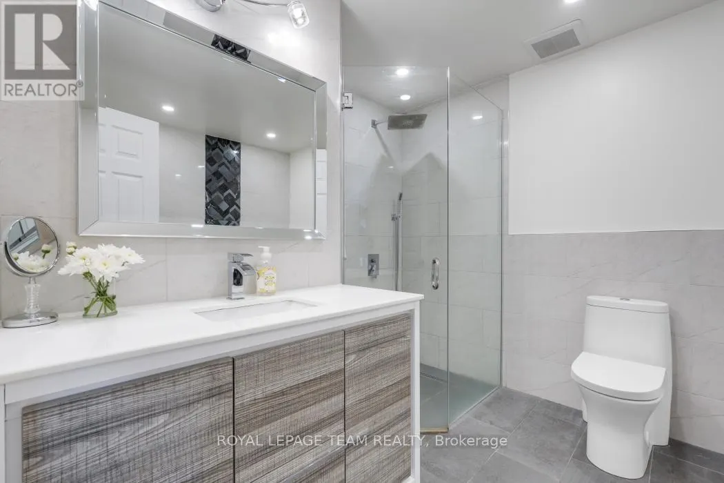 13 GRAMMERCY PARKWAY