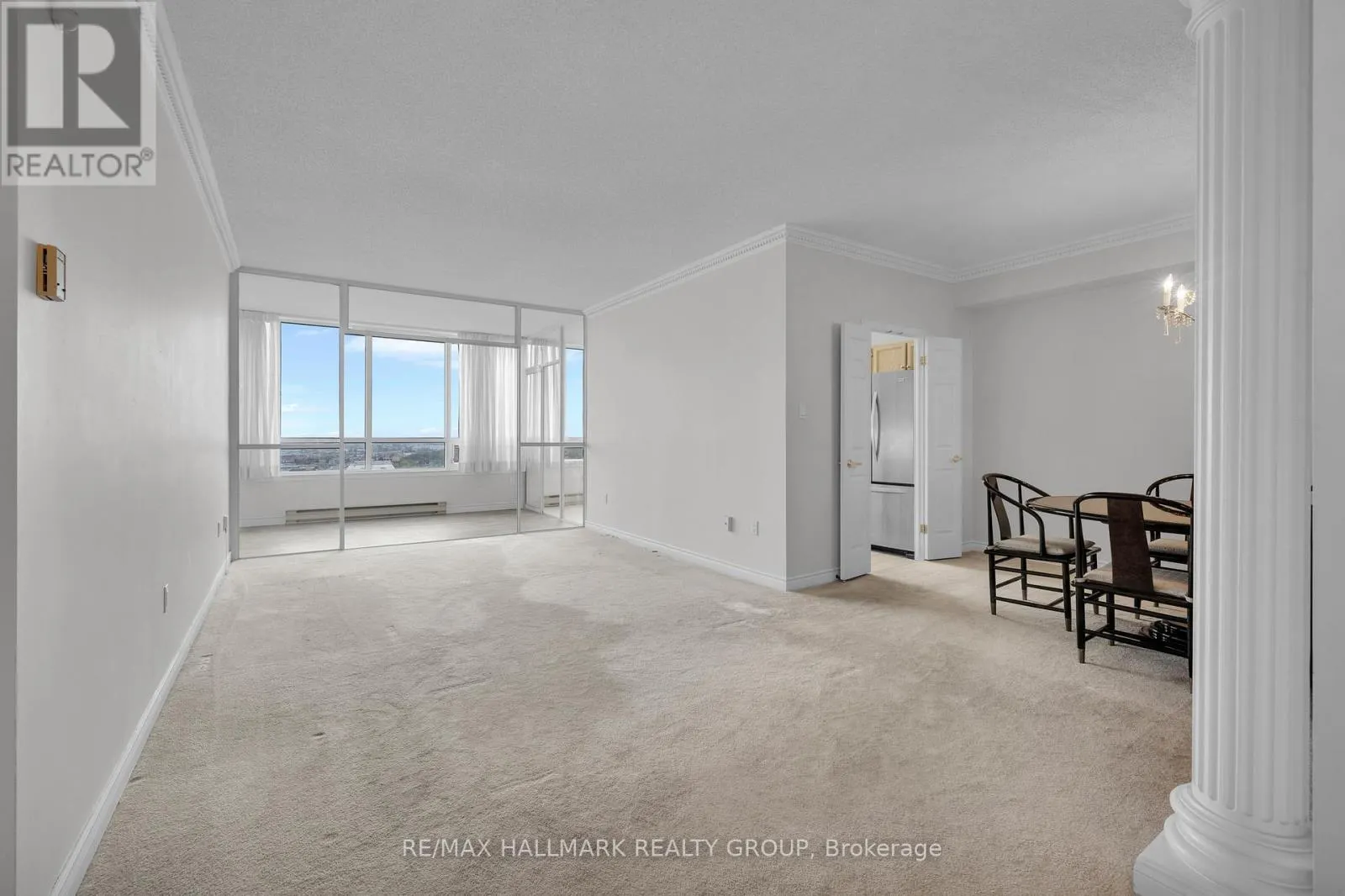 2204 - 1480 RIVERSIDE DRIVE
