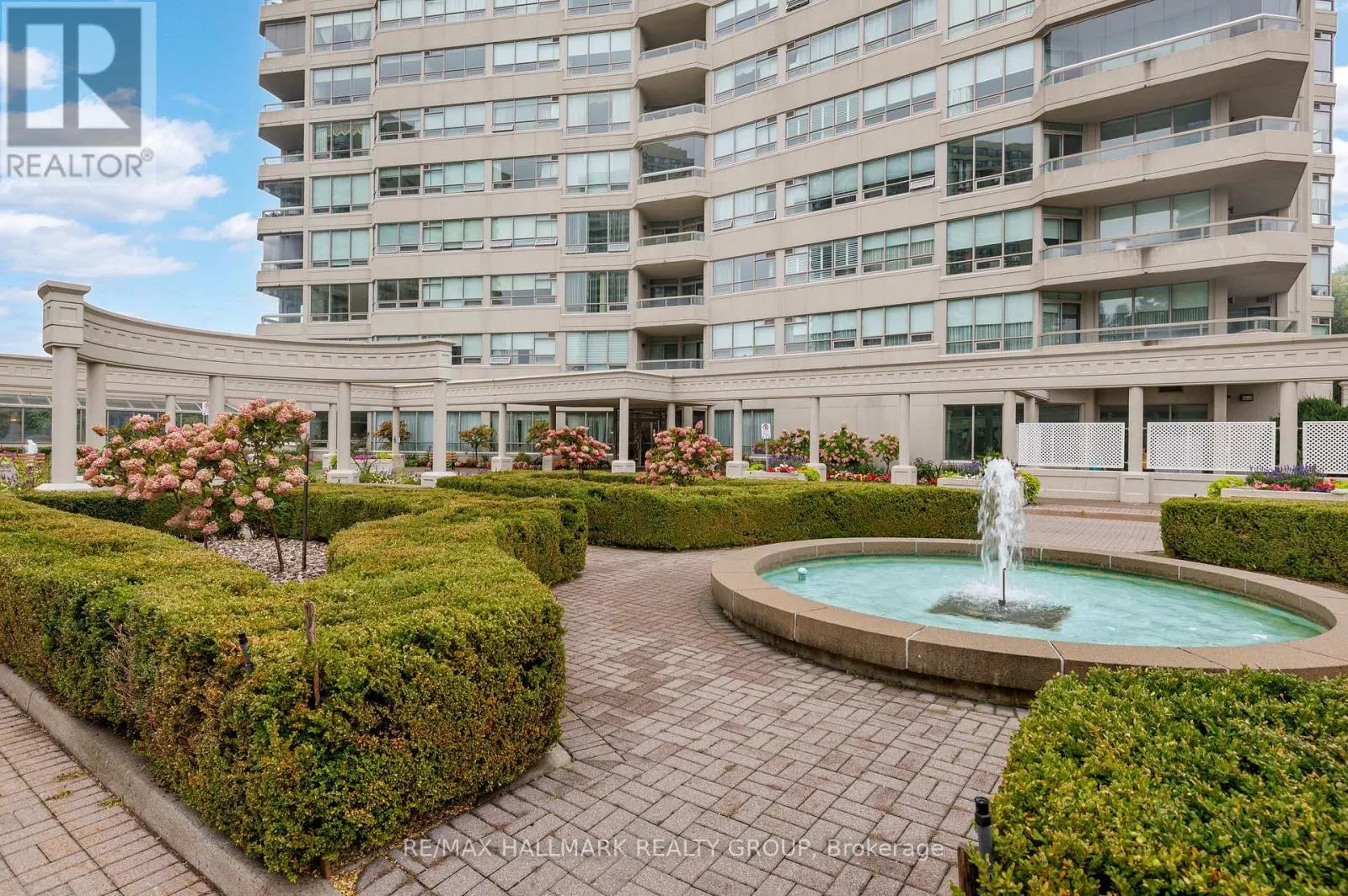 2204 - 1480 RIVERSIDE DRIVE