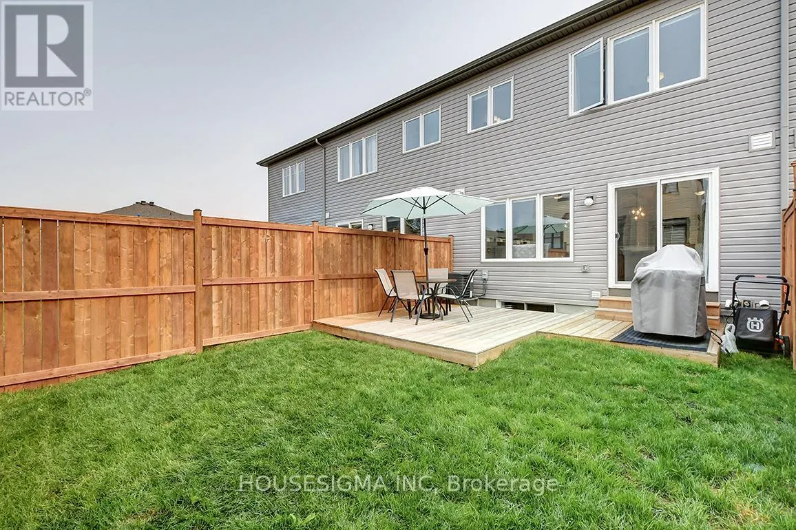 304 LIPIZZANER STREET