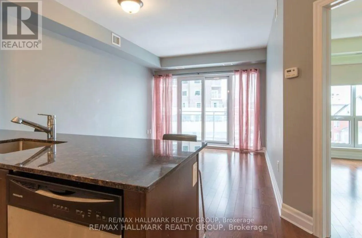 305 - 90 LANDRY STREET