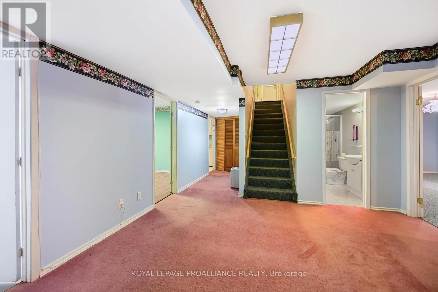 1003 MONTROSE STREET