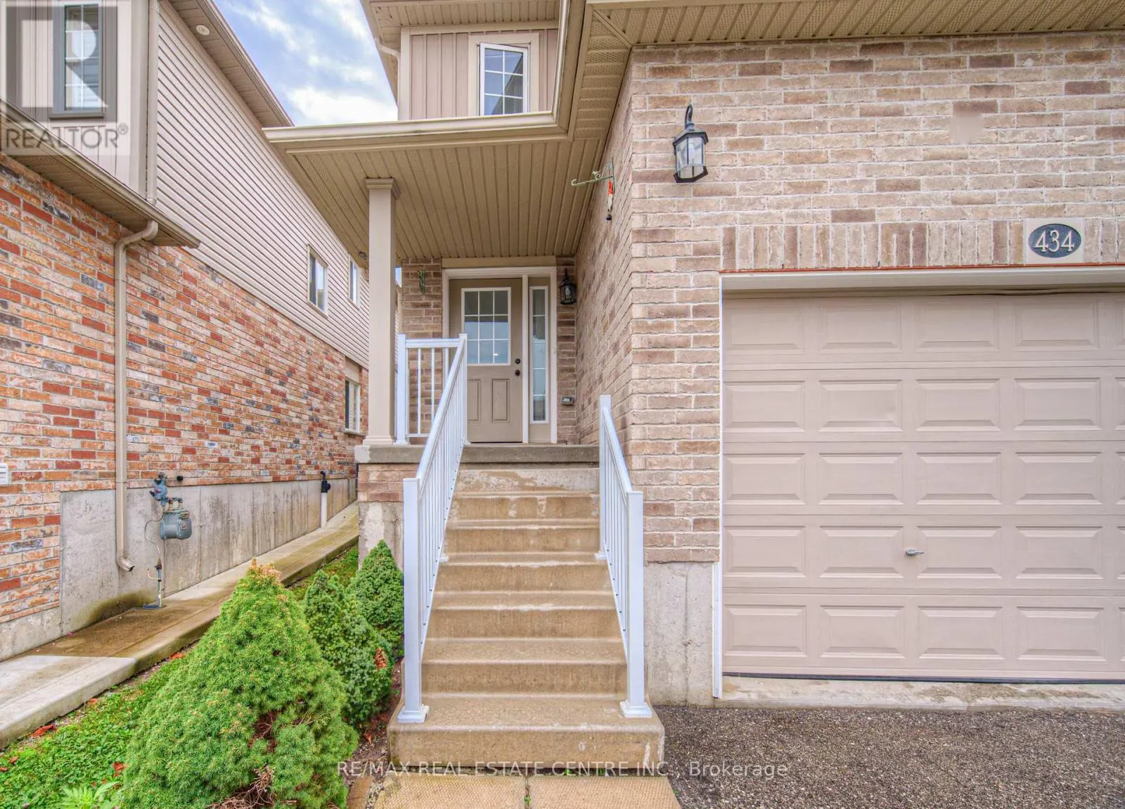 434 WOODBINE AVENUE