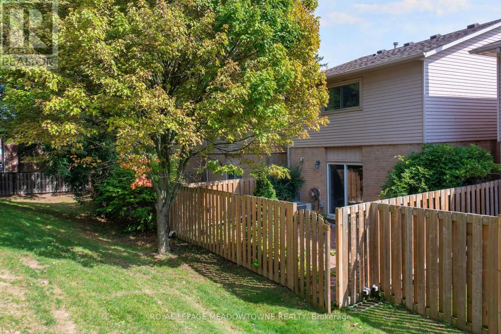 34 - 800 UPPER PARADISE ROAD