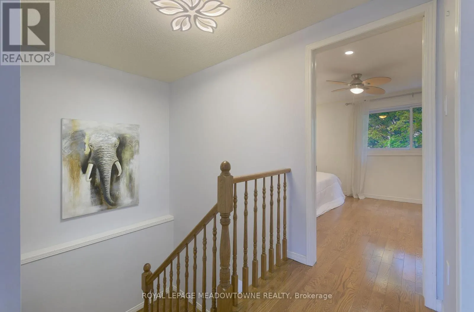 34 - 800 UPPER PARADISE ROAD