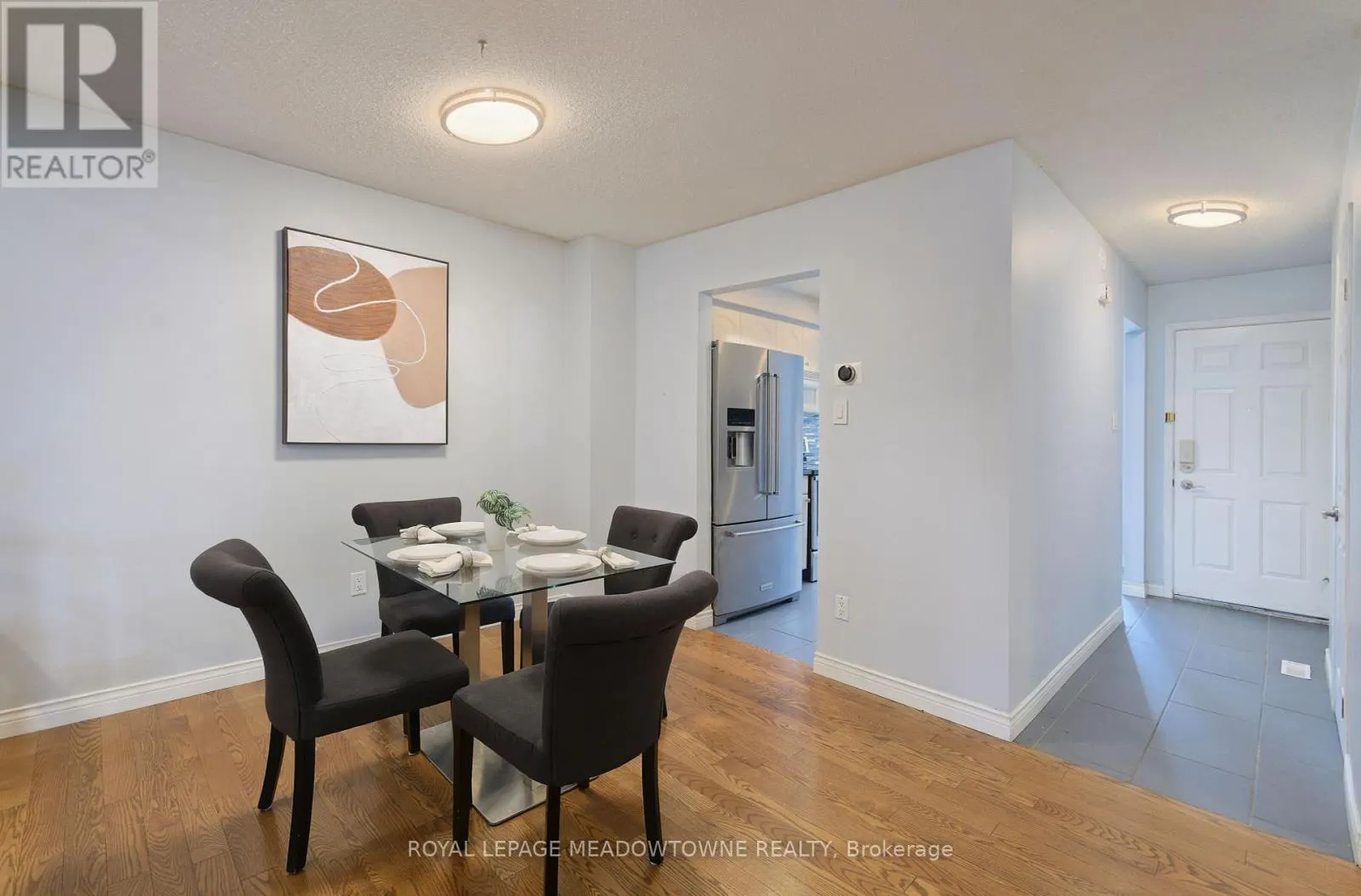 34 - 800 UPPER PARADISE ROAD