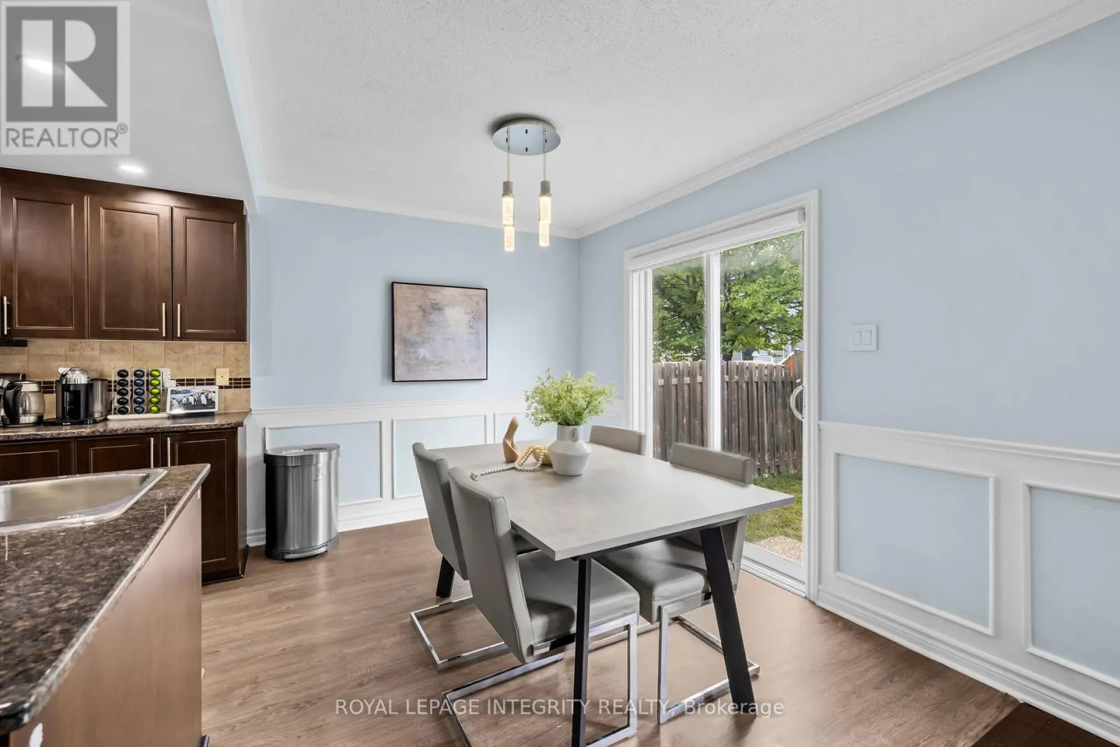 506 SOUTHFIELD WAY