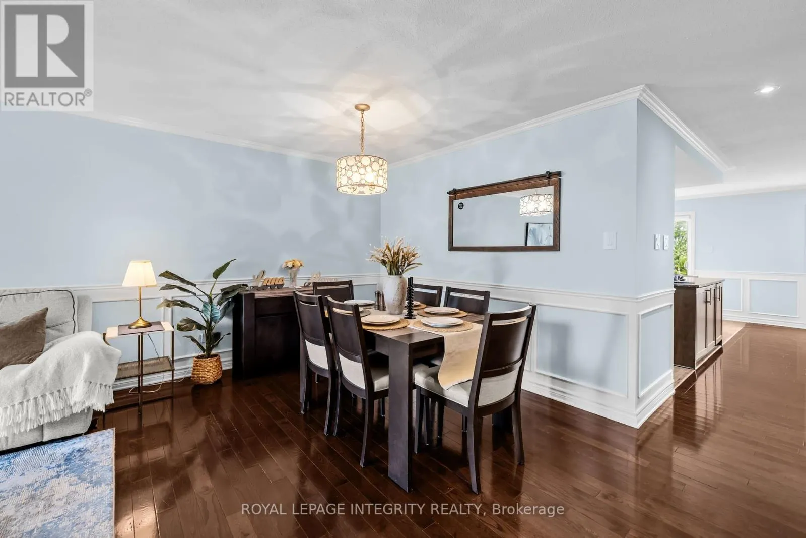 506 SOUTHFIELD WAY
