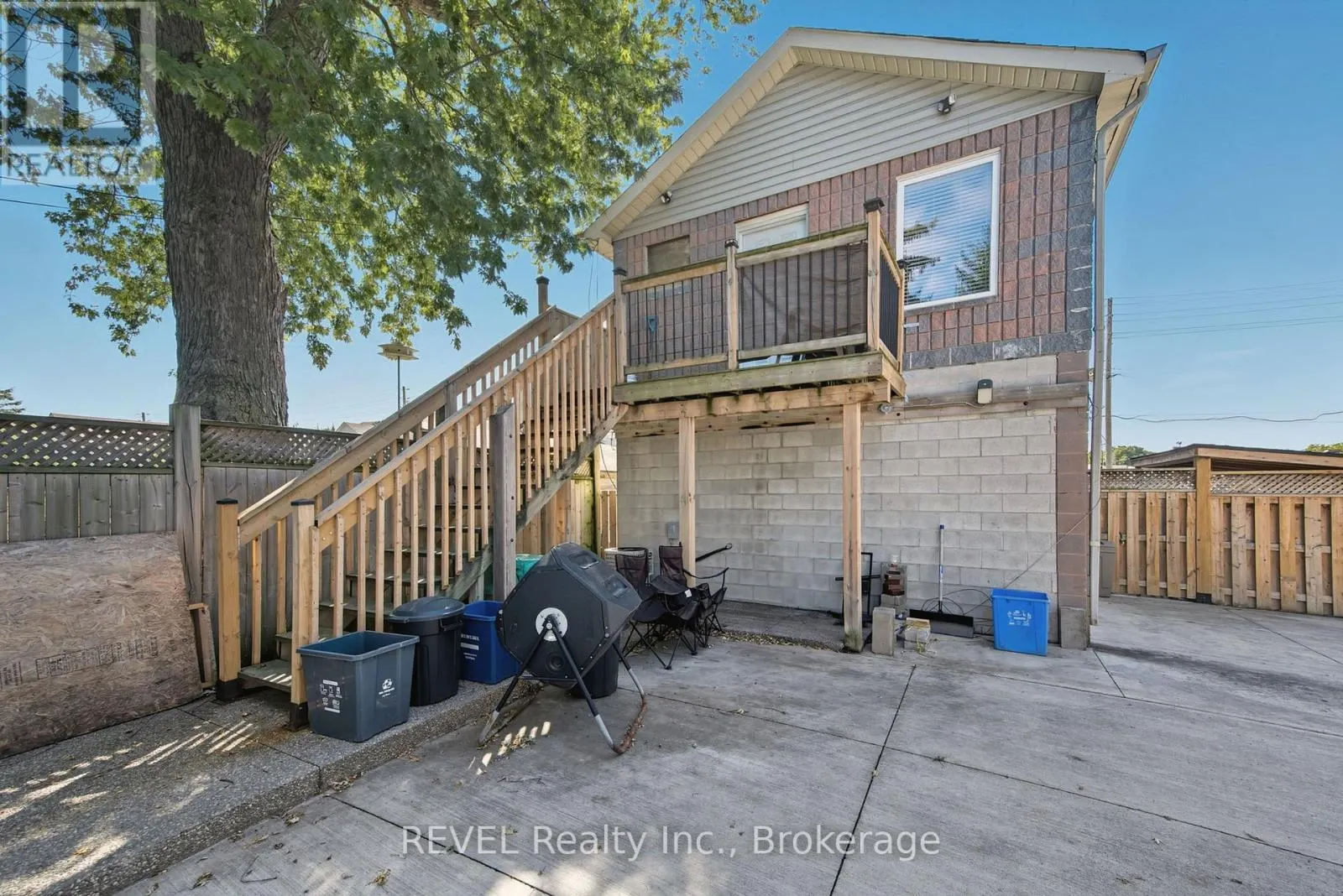 72 & 74 MERRITT STREET