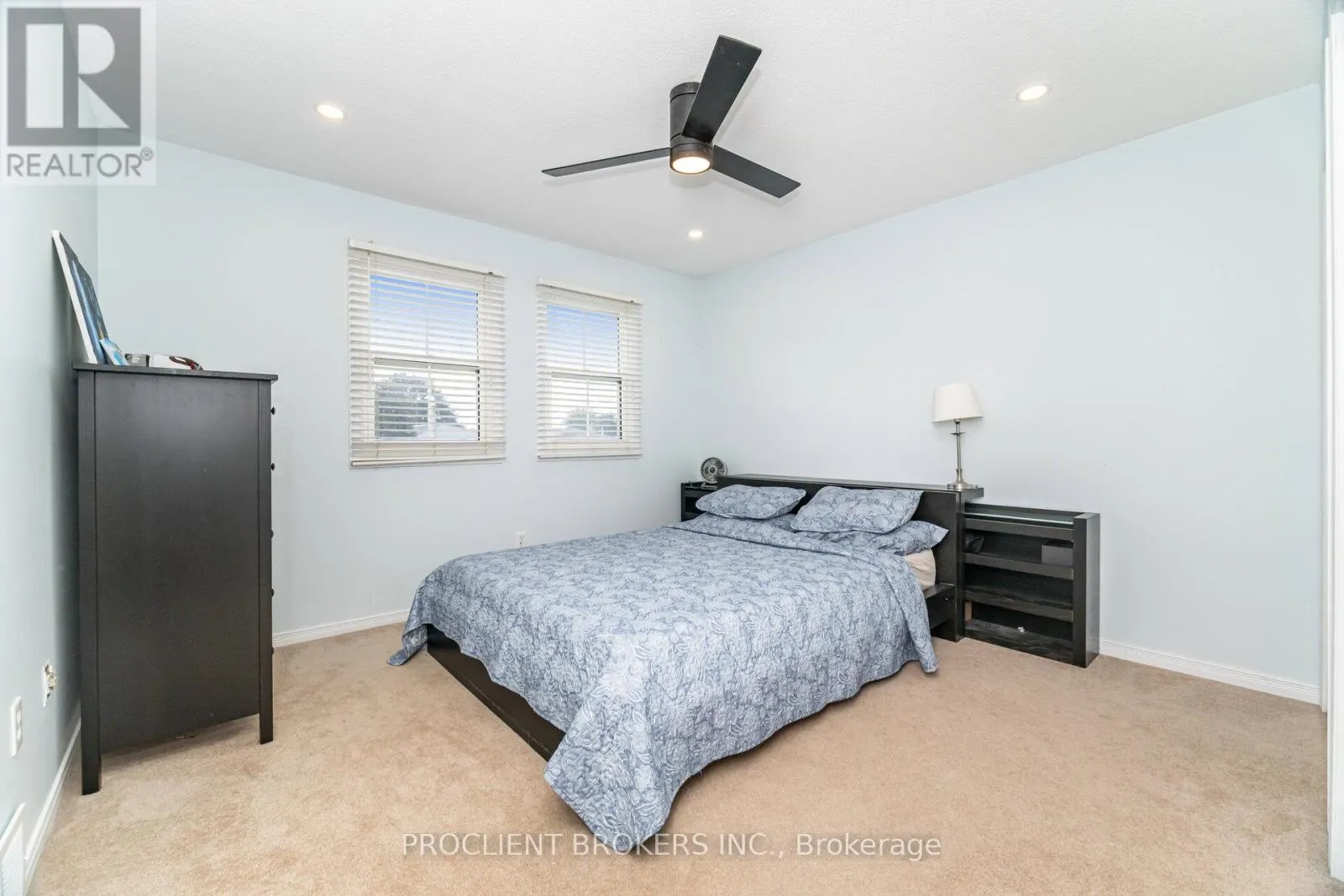 4 BRIARSDALE CRESCENT