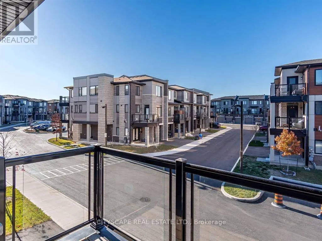 76 - 590 NORTH SERVICE ROAD