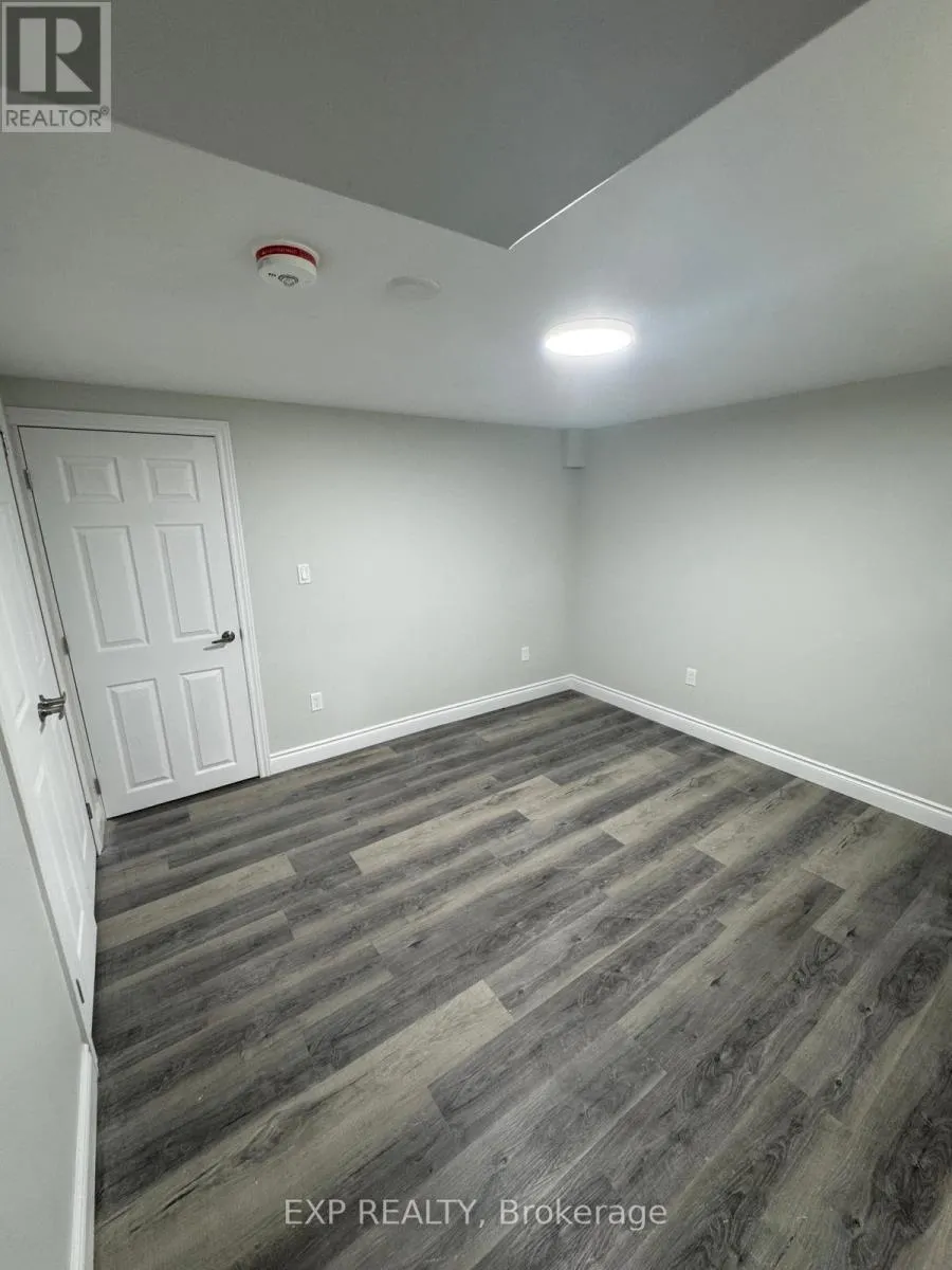 370 GREENBROOK DRIVE