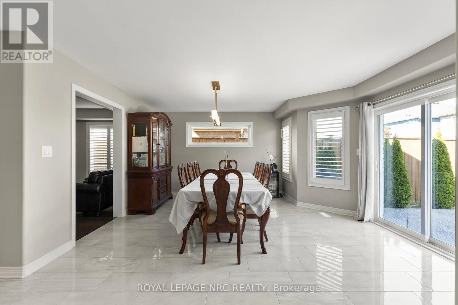 6058 ERNEST CRESCENT