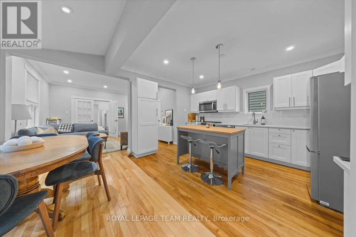 21 ARLINGTON AVENUE