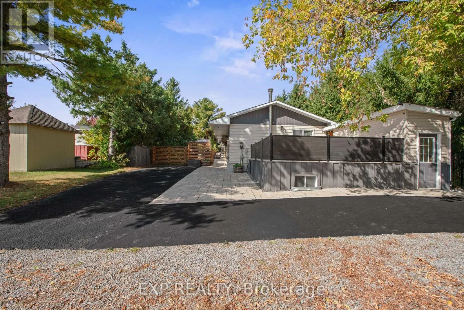 3151 GENDRON ROAD