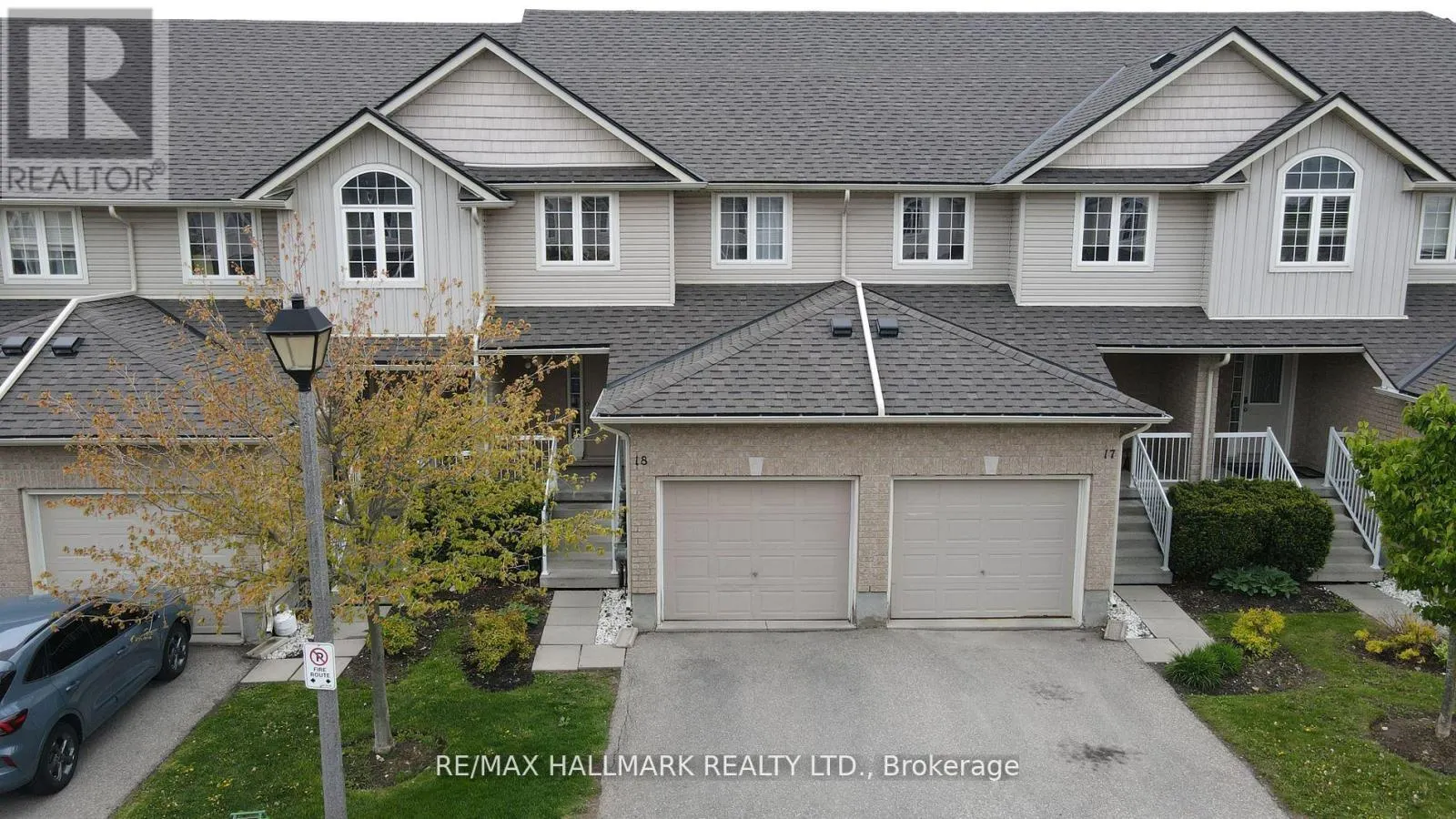 18 - 361 ARKELL ROAD