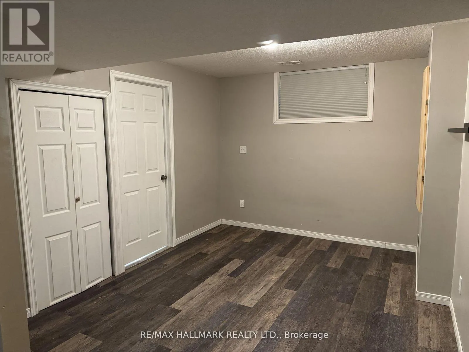 18 - 361 ARKELL ROAD