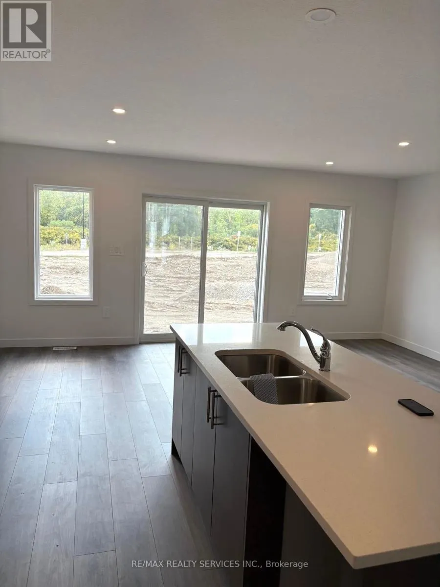 7 PIN OAK COMMON
