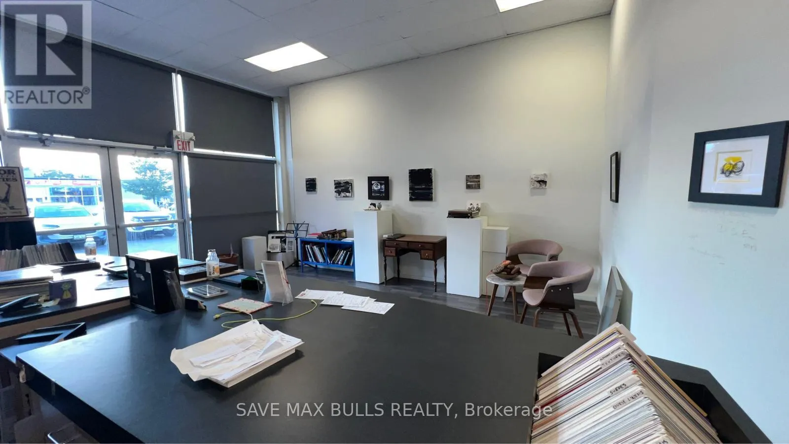103 - 1051 UPPER JAMES STREET