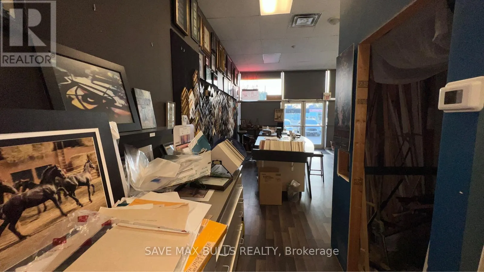 103 - 1051 UPPER JAMES STREET
